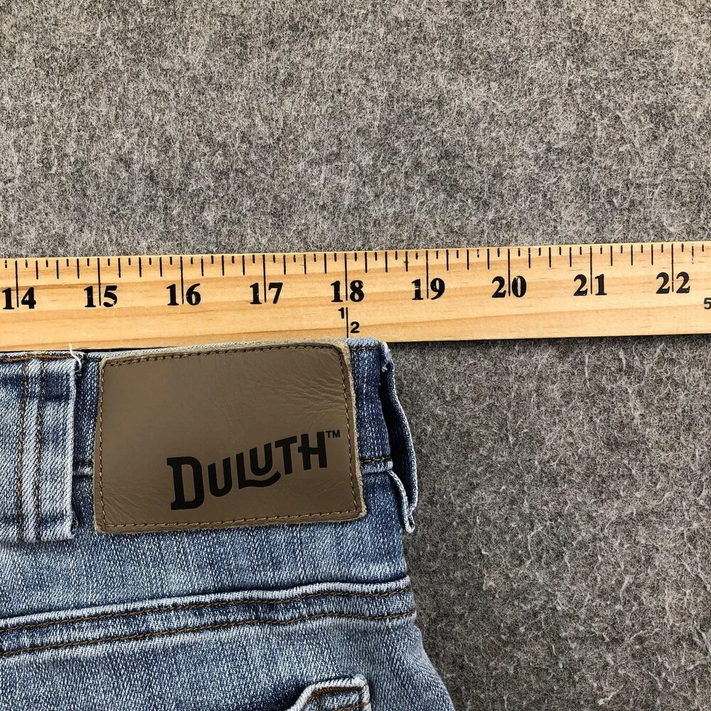 Duluth Jeans Mens 36x30 Blue Ballroom Double Flex Wash Relaxed Straight Denim